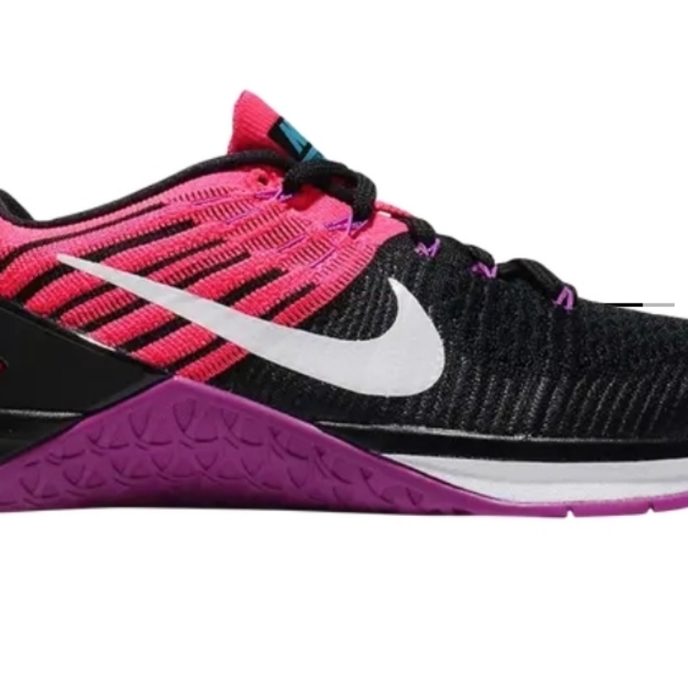 Nike Metcon DSX Flynit Black and Pink Women's Athletic Shoes 9 - Like NEW